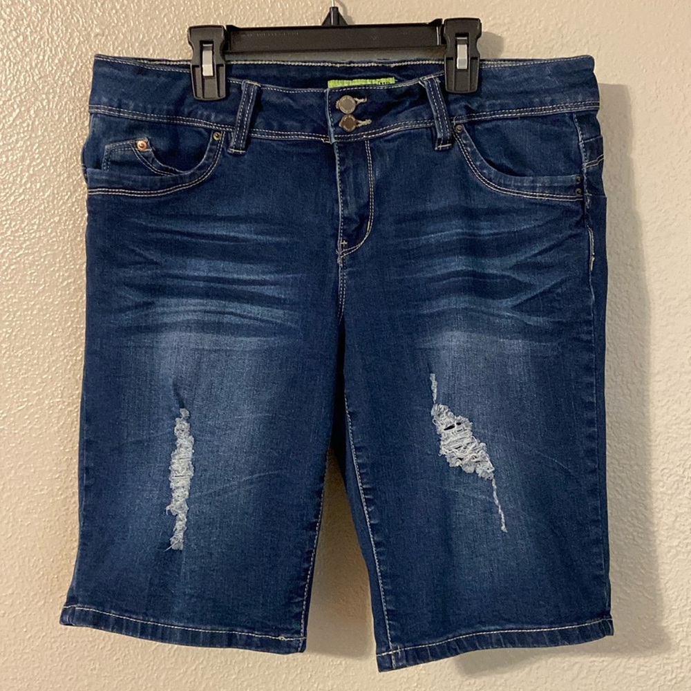WannaBettaButt Distressed Bermuda Shorts